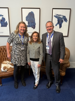 WLC_25_SL_Rep_Lisa_McClain_Bob_Binson.jpg
